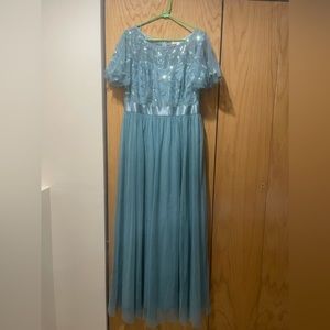 Beautiful special occasion dress worn once
